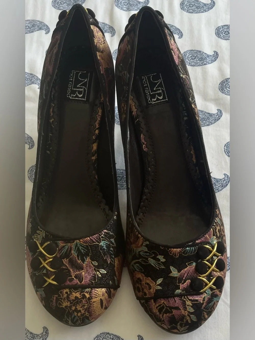 Not Rated Floral Fabric Black High Heel Pumps